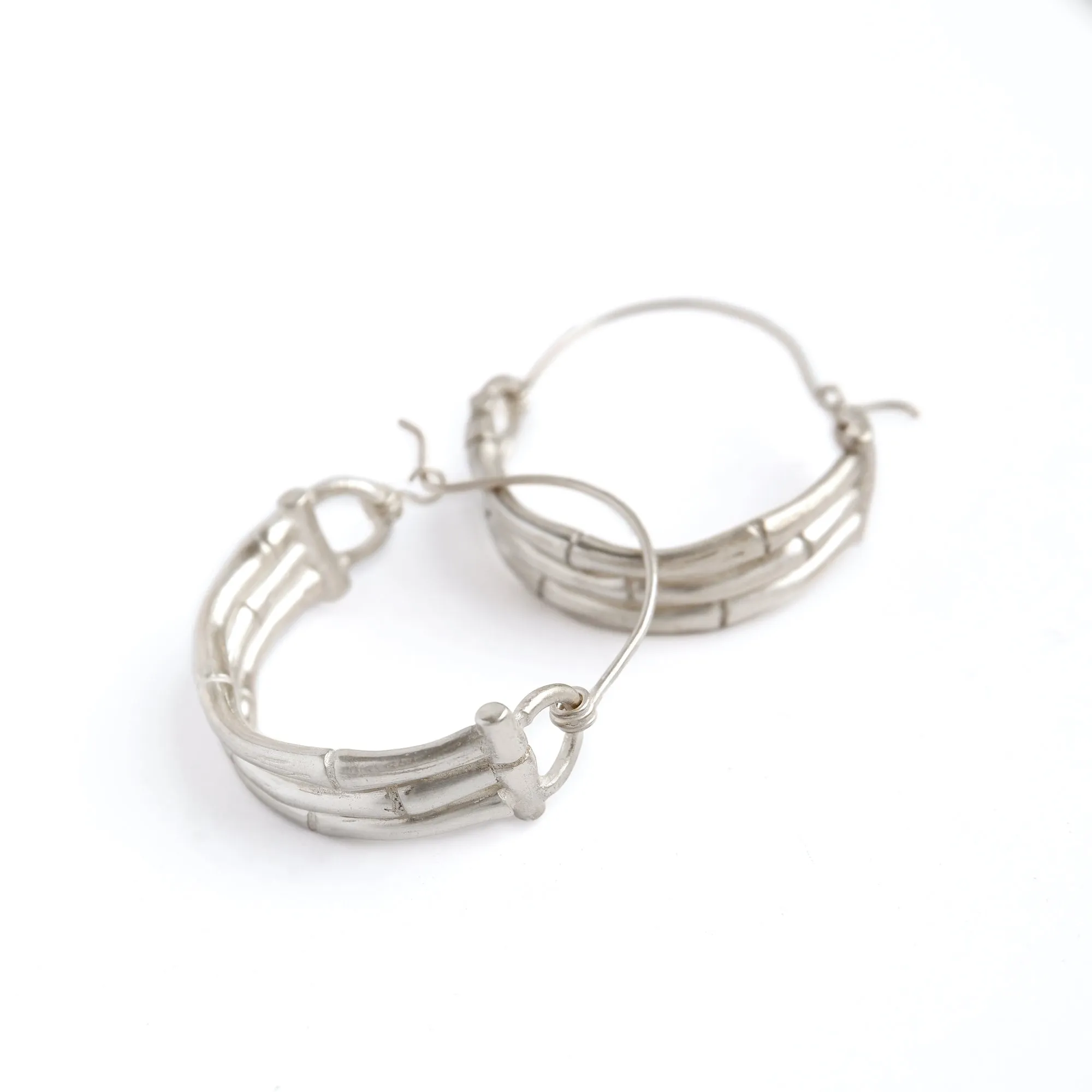 BAMBOO BAR  //  ROCKER . hoops