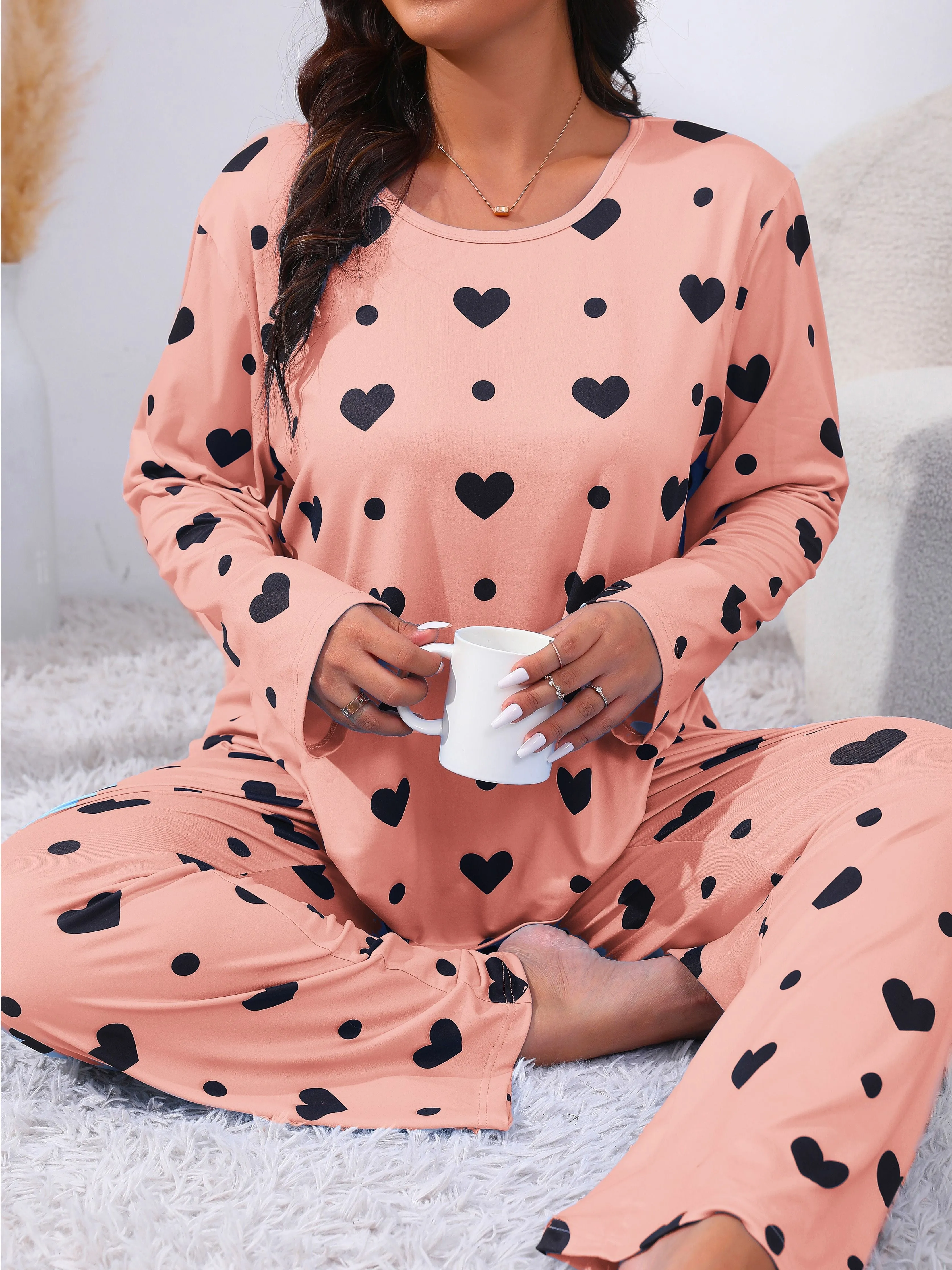 Heartfelt Comfort Women's Plus Size Cute Pajamas Set with Heart Print Tee & Pants