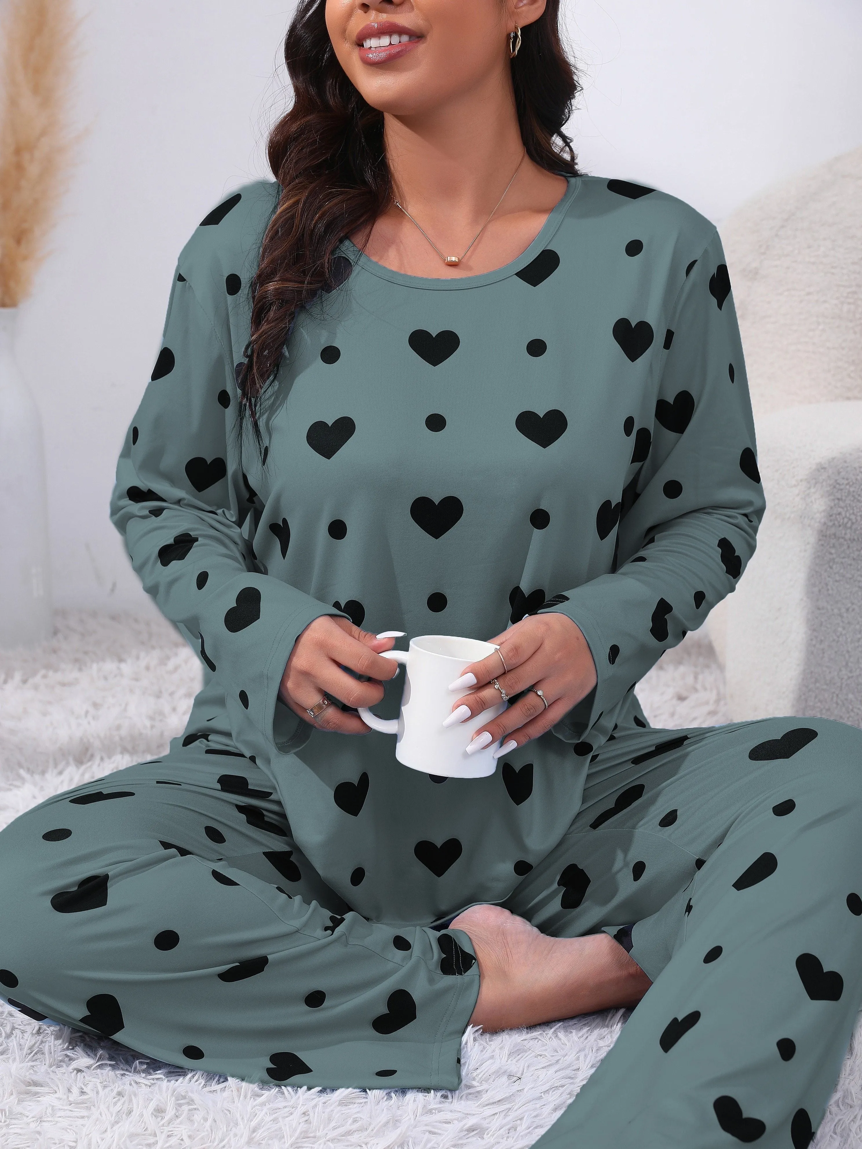 Heartfelt Comfort Women's Plus Size Cute Pajamas Set with Heart Print Tee & Pants