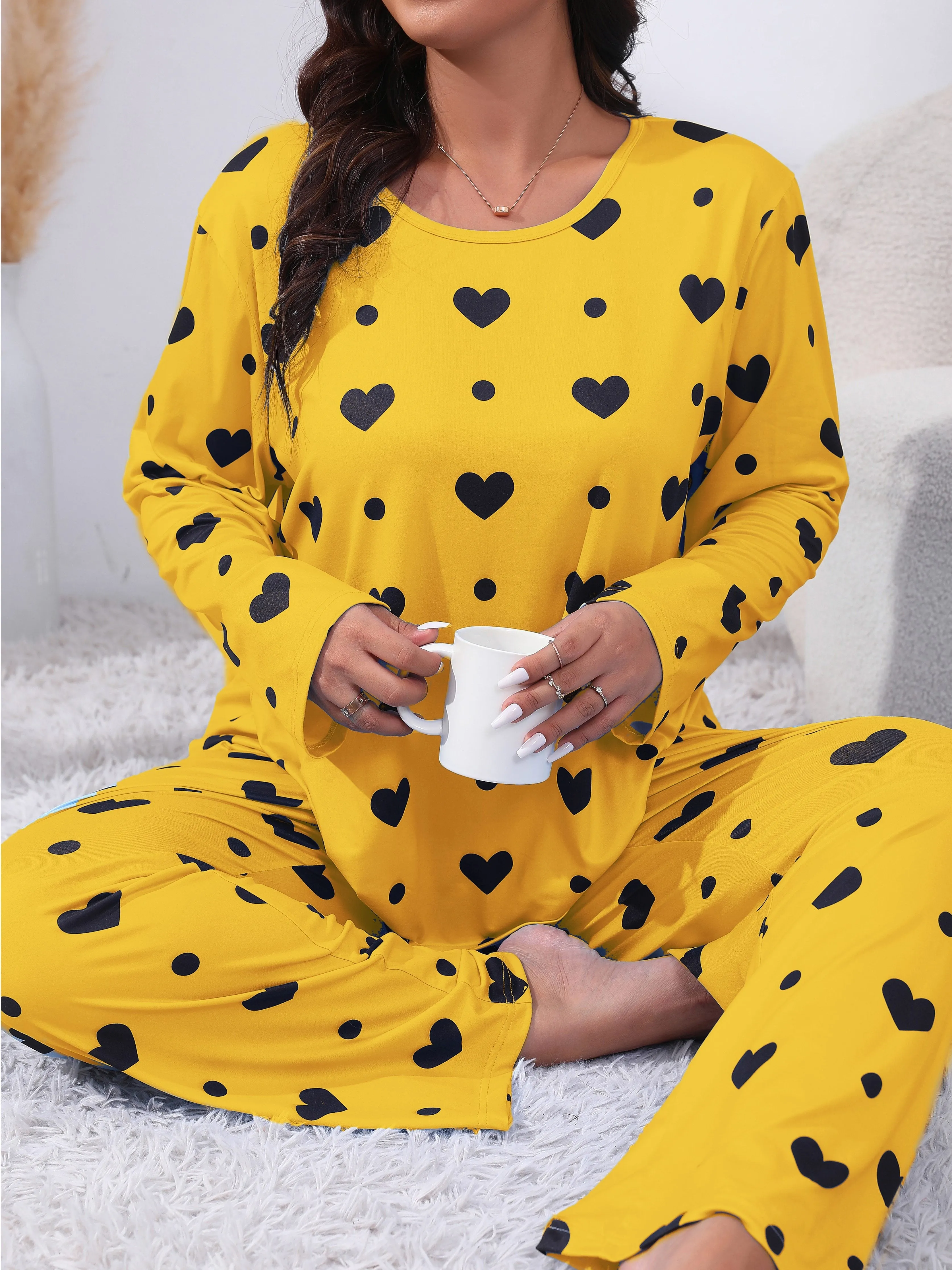 Heartfelt Comfort Women's Plus Size Cute Pajamas Set with Heart Print Tee & Pants