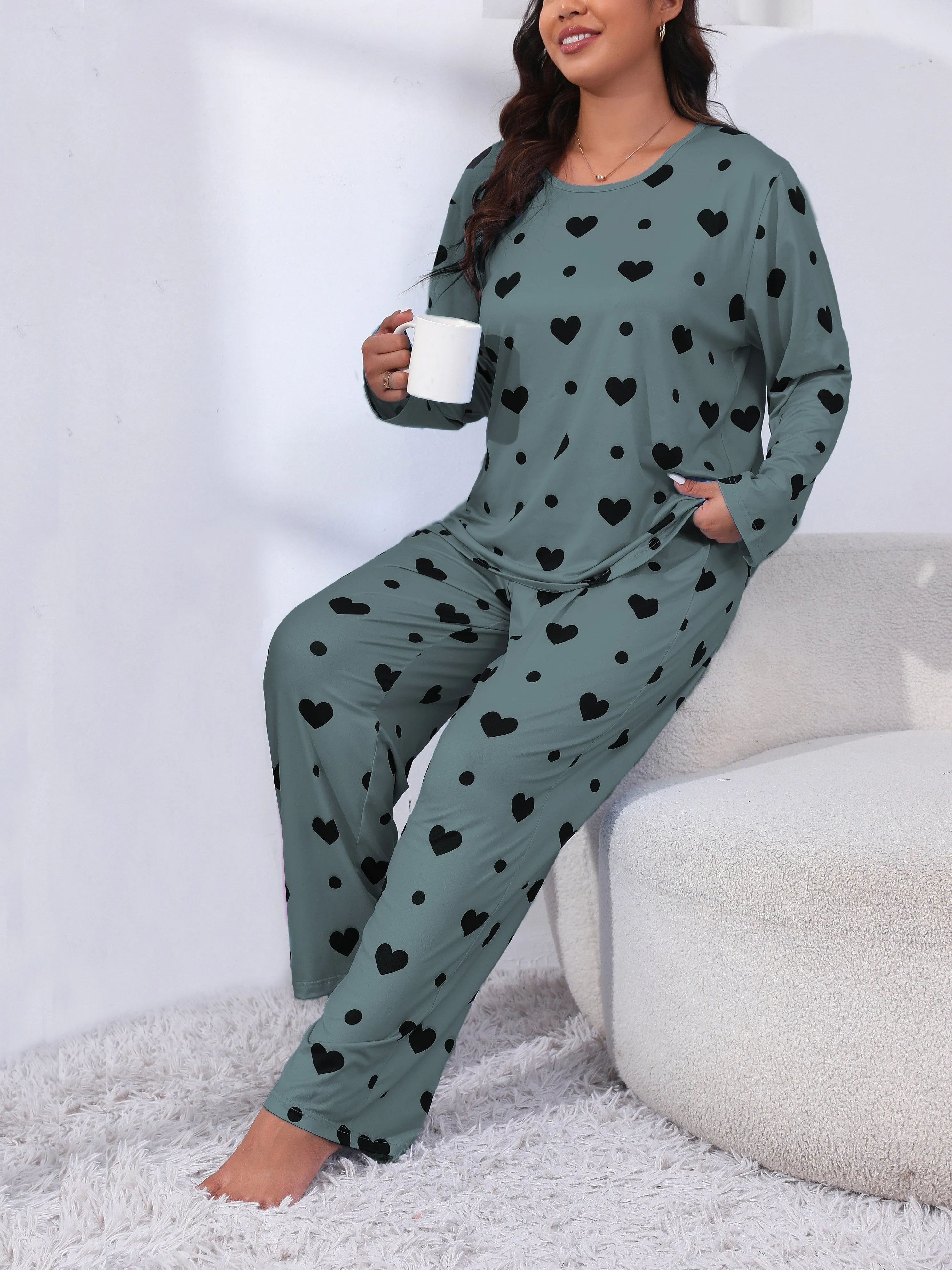Heartfelt Comfort Women's Plus Size Cute Pajamas Set with Heart Print Tee & Pants