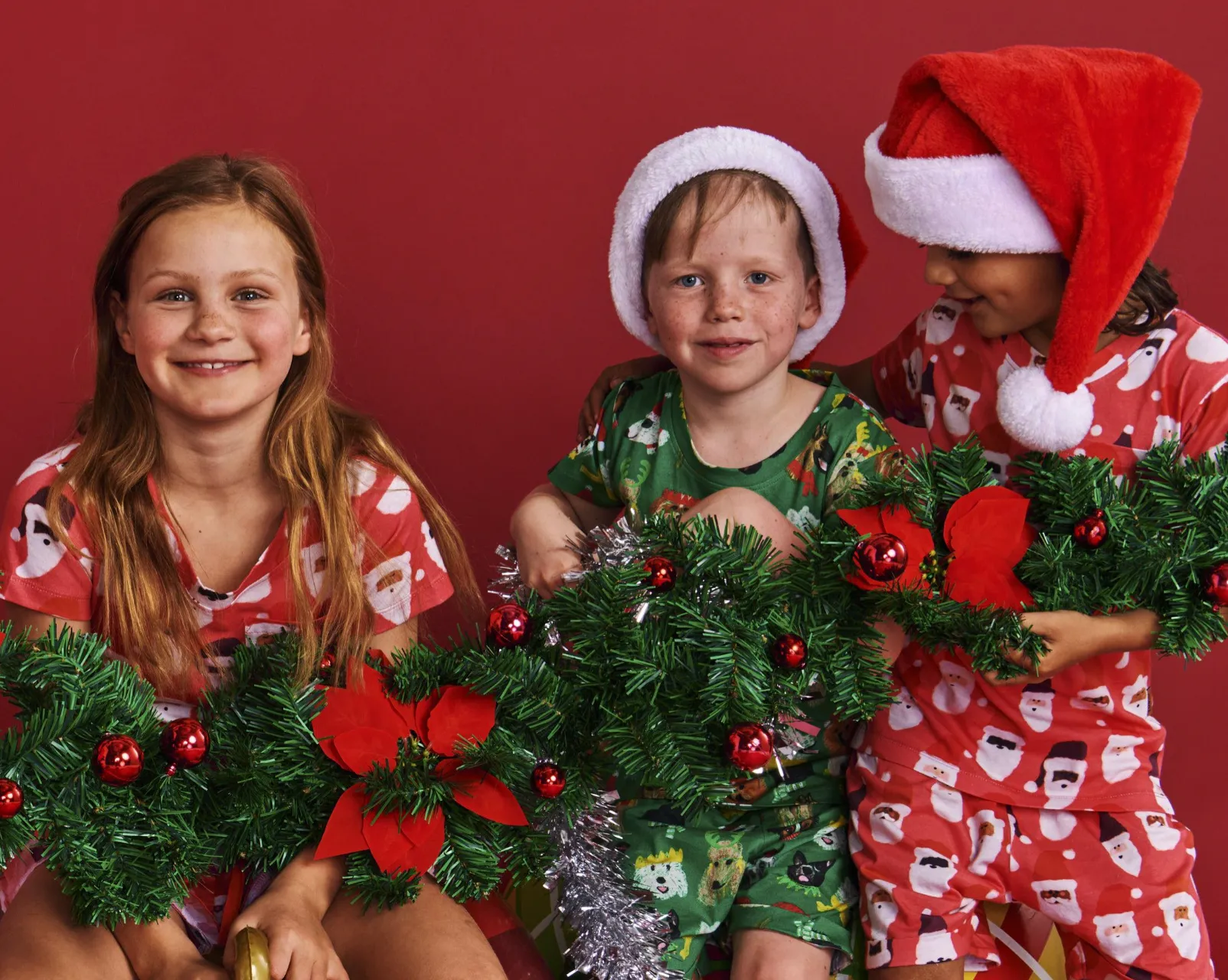 Kip & Co HoHoHo Red Organic Cotton Short Sleeve Tee & Short Pyjama Set