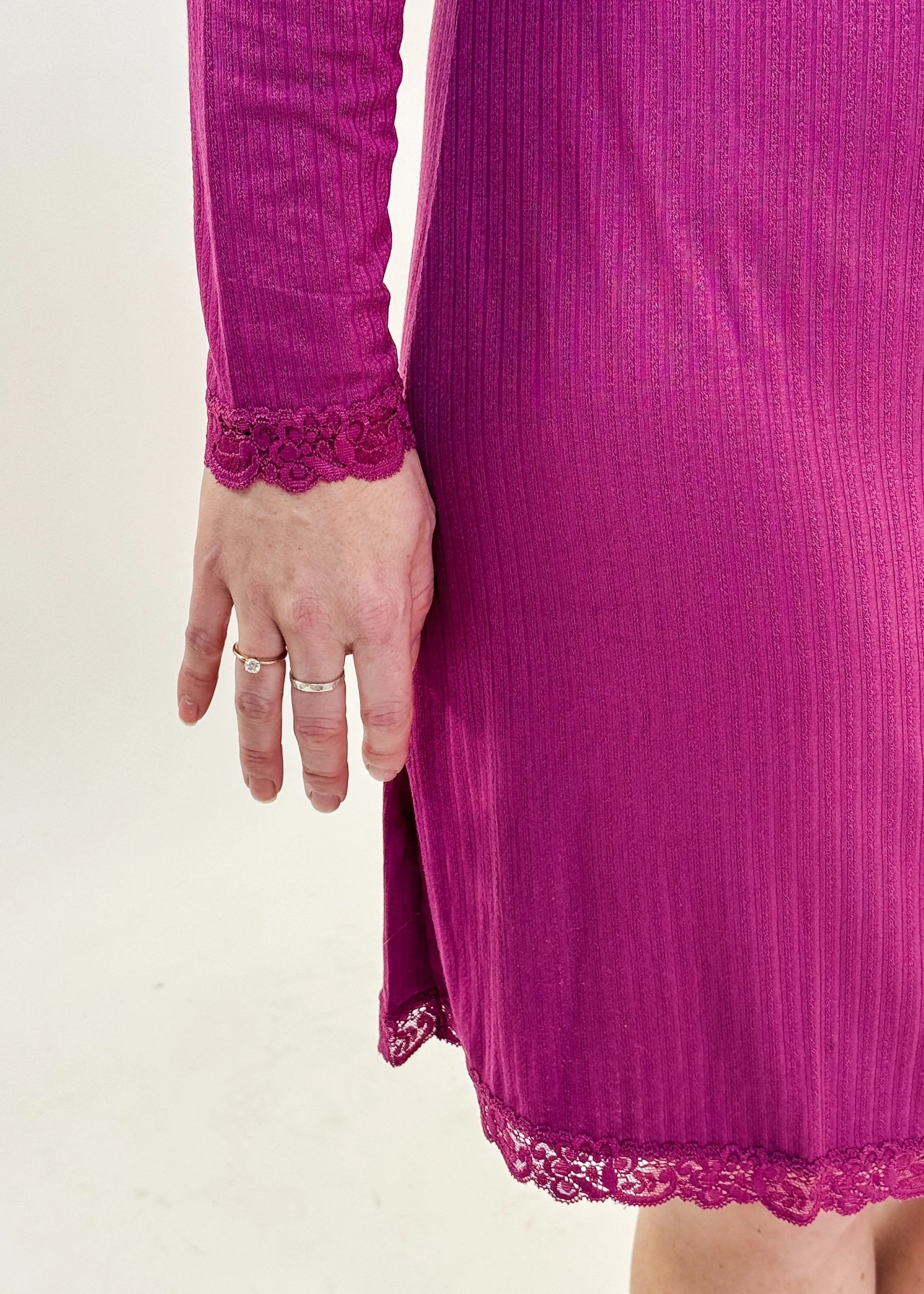 Nightshirt Modest With Shelf Bra