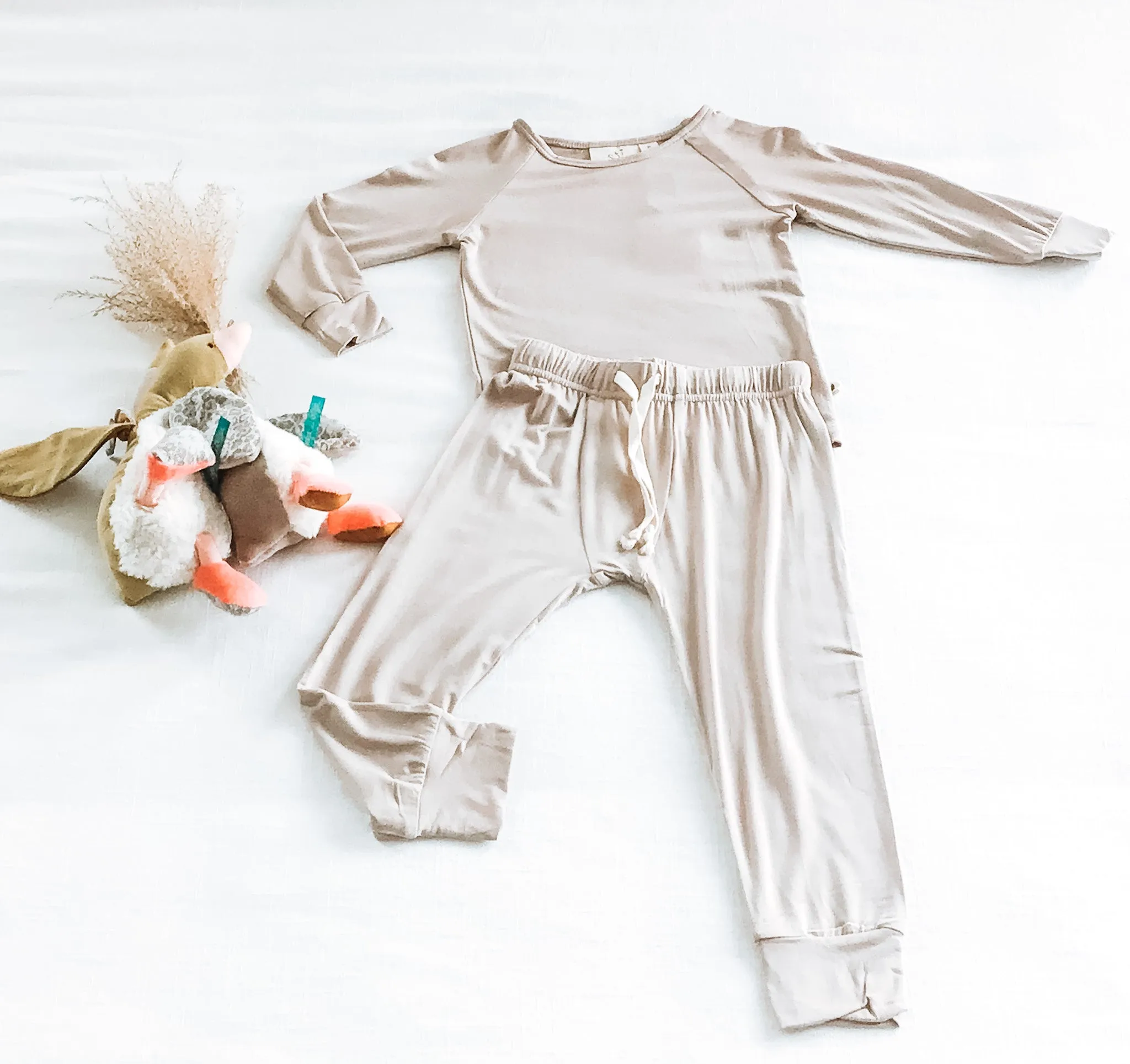 River   Co. 2 Piece Lounge Set - Sand