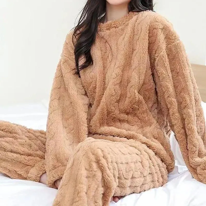 Women’s Warm Velvet Fleece 2-Piece Set - Cozy Pullover & Pants